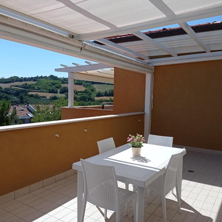 Skyline - Two-Bedroom Apartment - 3
