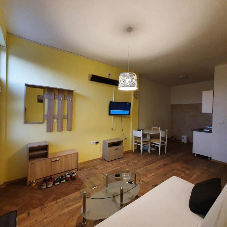 Apartmani Sarti Banja Luka - Apartman sa 1 Spavaćom Sobom - 5