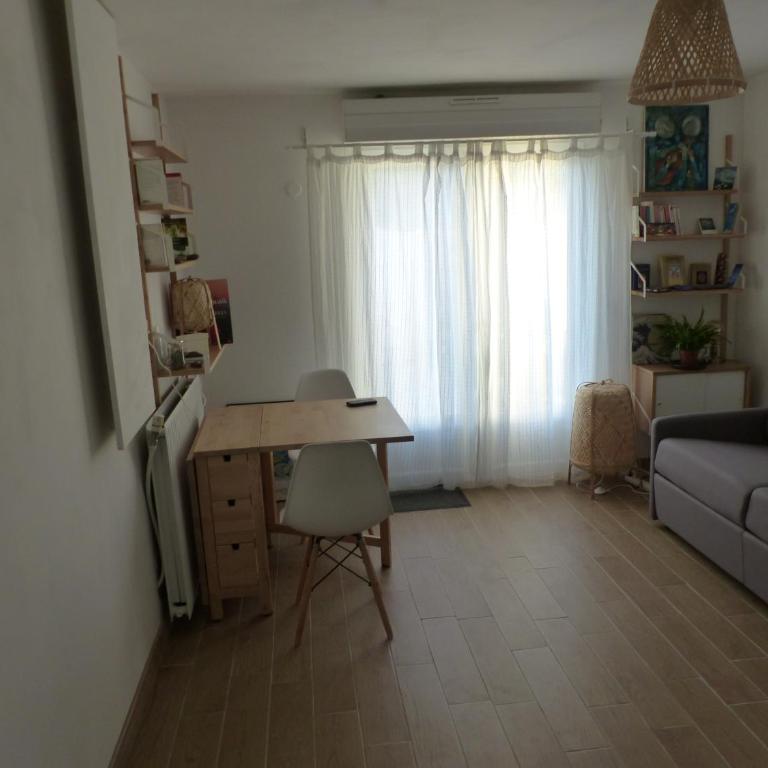 Chambre privative près de l'étang de Thau - Appartement 1 Chambre - 4