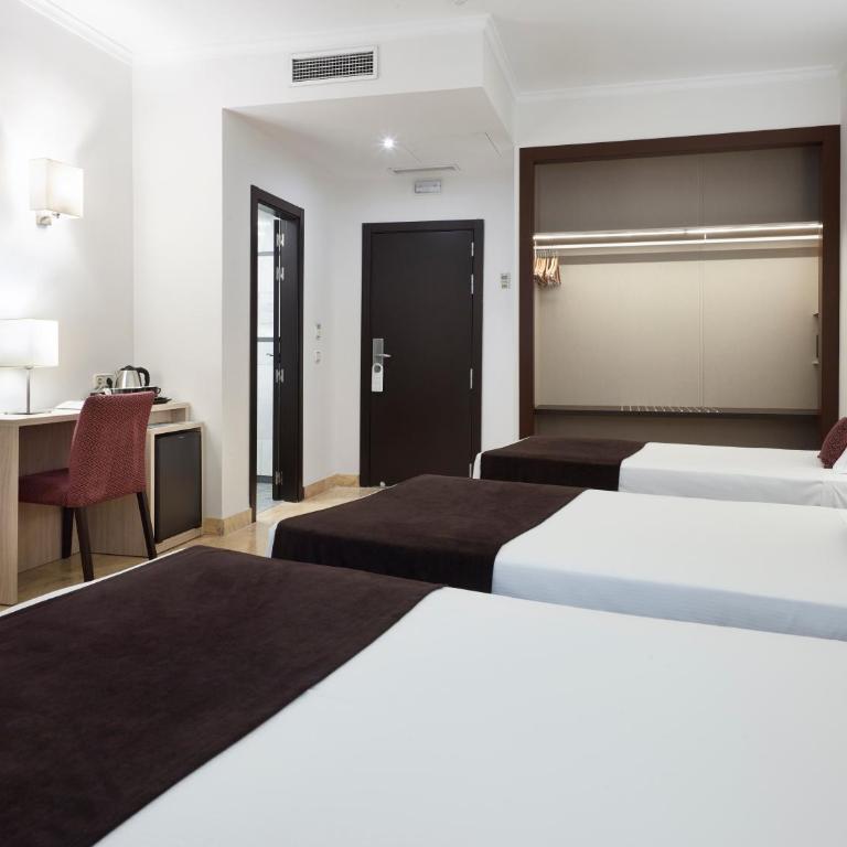 Hotel Maestranza - Habitación Triple - 4
