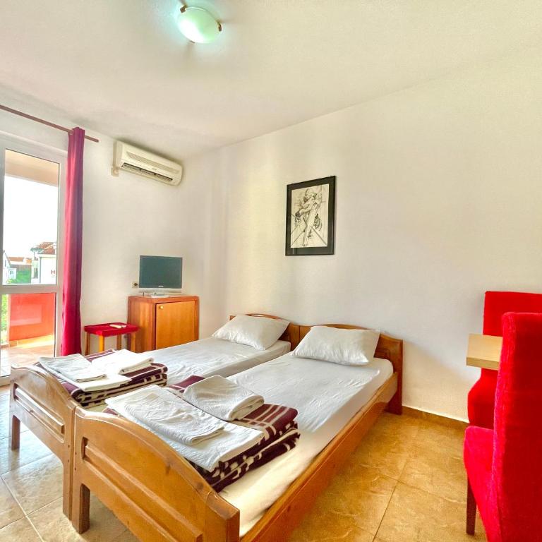 Vila L Budva - Dvokrevetna Soba sa Zasebnim Krevetima i Kupatilom - 3