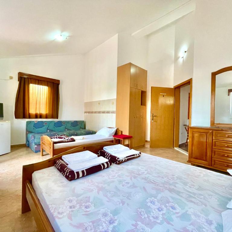 Vila L Budva - Komfor Četvorokrevetna Soba - 7