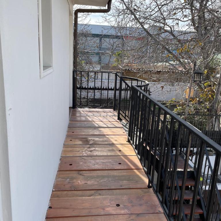 Residencial Astorga - Superior Double Room with Two Single Beds - 1