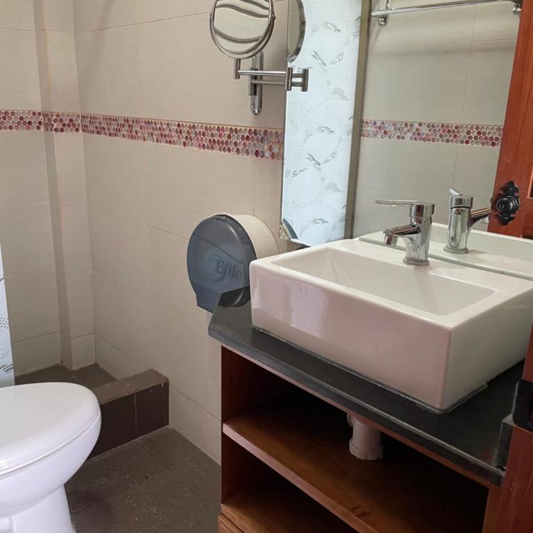 Residencial Astorga - Superior Double Room with Two Single Beds - 2