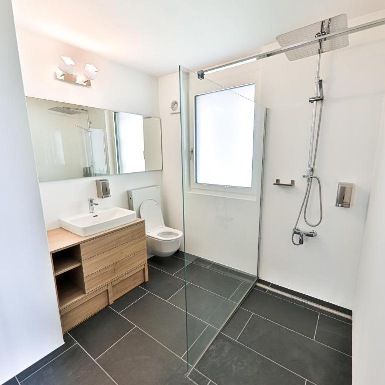 Young Backpackers Homestay - Budget Doppelzimmer mit Gemeinschaftsbad - 6