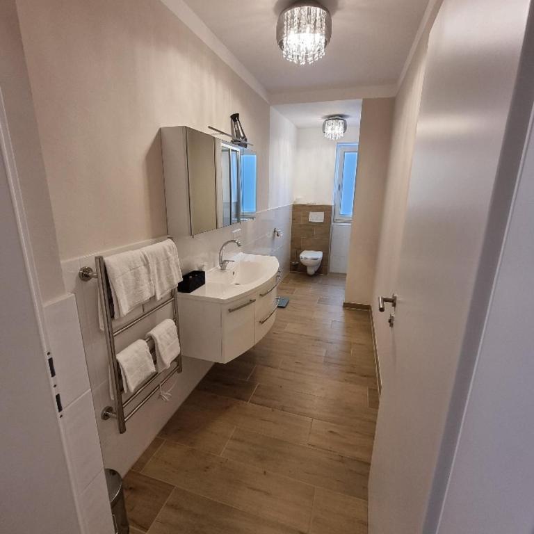 Das Alpensee - Apartment mit 1 Schlafzimmer - 2