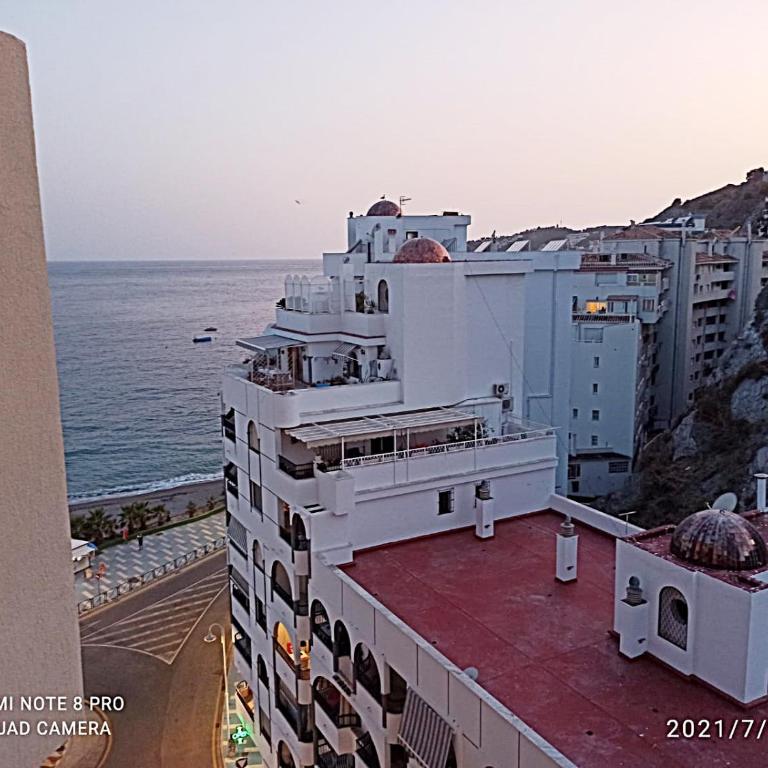 Apartamentos Sol y Playa Almuñecar 2 - Estudio Familiar - 1
