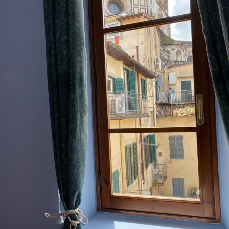Al Campanile - Appartamento con 2 Camere da Letto - 11