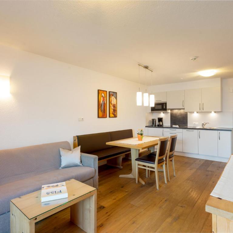 dorfblick FISS - apartments & rooms - Appartement 1 Chambre avec Balcon - 8