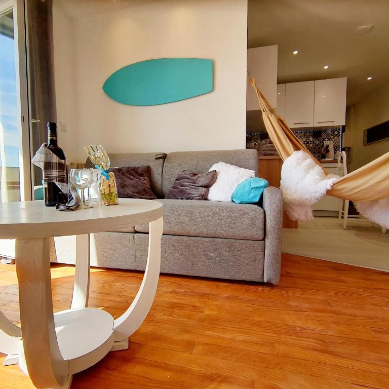 HAMAC - vue mer - 100M PLAGE - Appartement 1 Chambre - 13