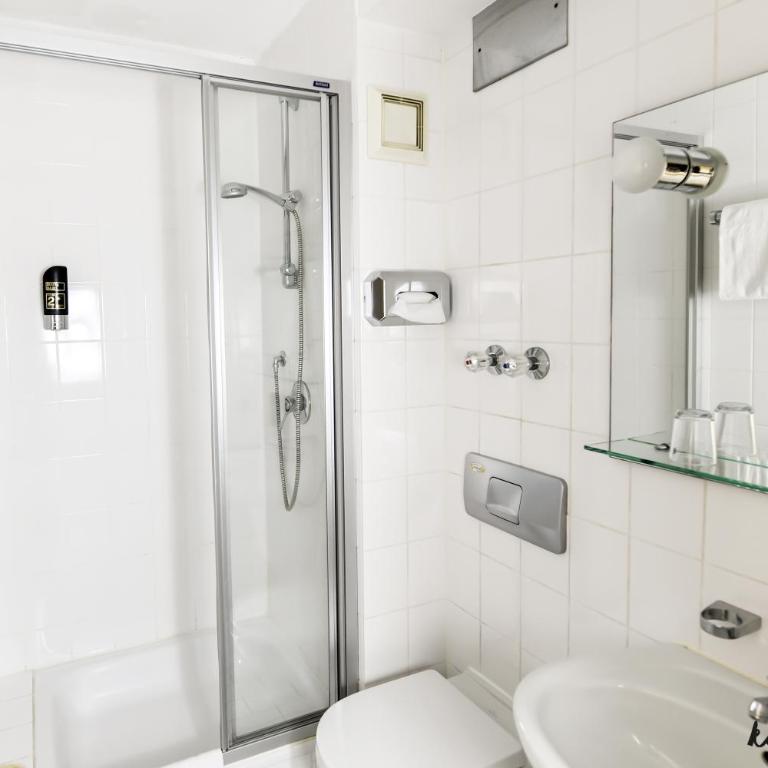Hotel Blutenburg - Chambre Double Standard - 15