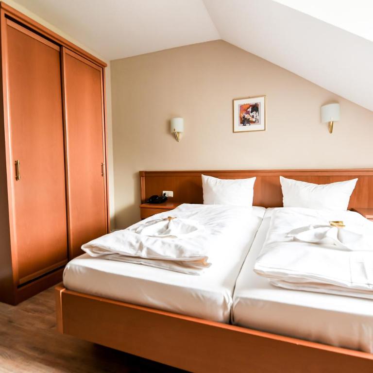 Hotel Blutenburg - Chambre Double Standard - 7