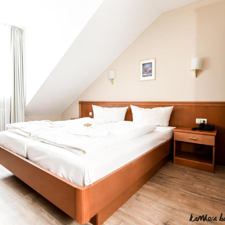 Hotel Blutenburg - Chambre Double Standard - 8