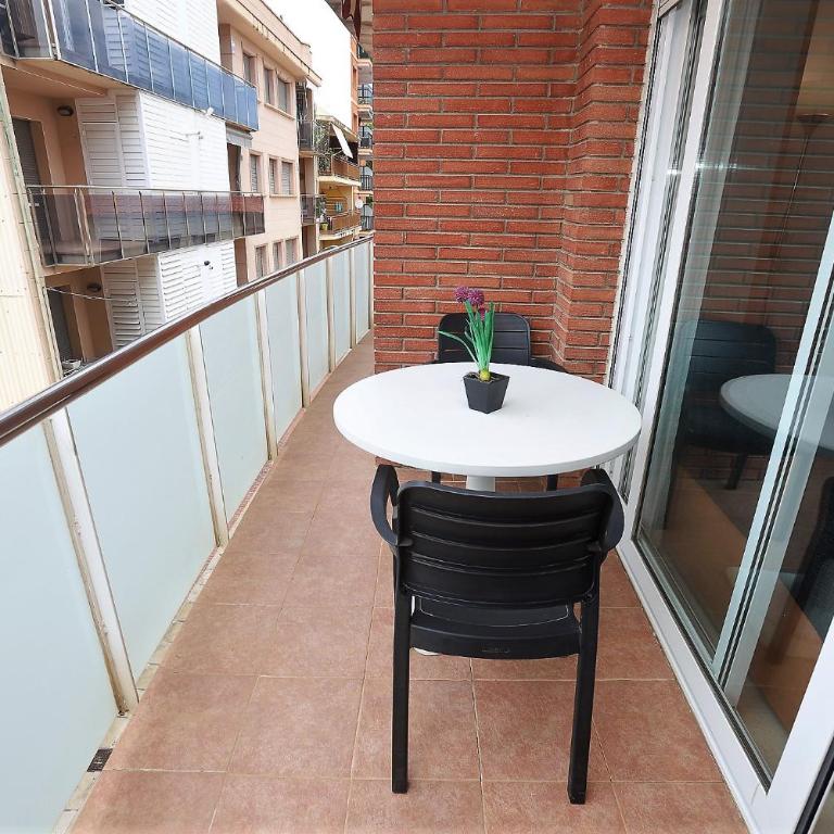 Apartamento Plaça Jardí - Apartamento de 3 dormitorios - 40