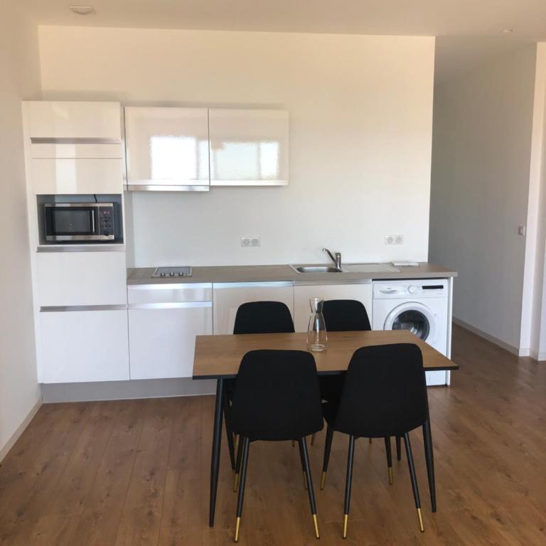 Ajaccio appartement 4 couchages, climatisé a 150m de la plage route des sanguinaires, parking privé - Apartment mit 2 Schlafzimmern - 31