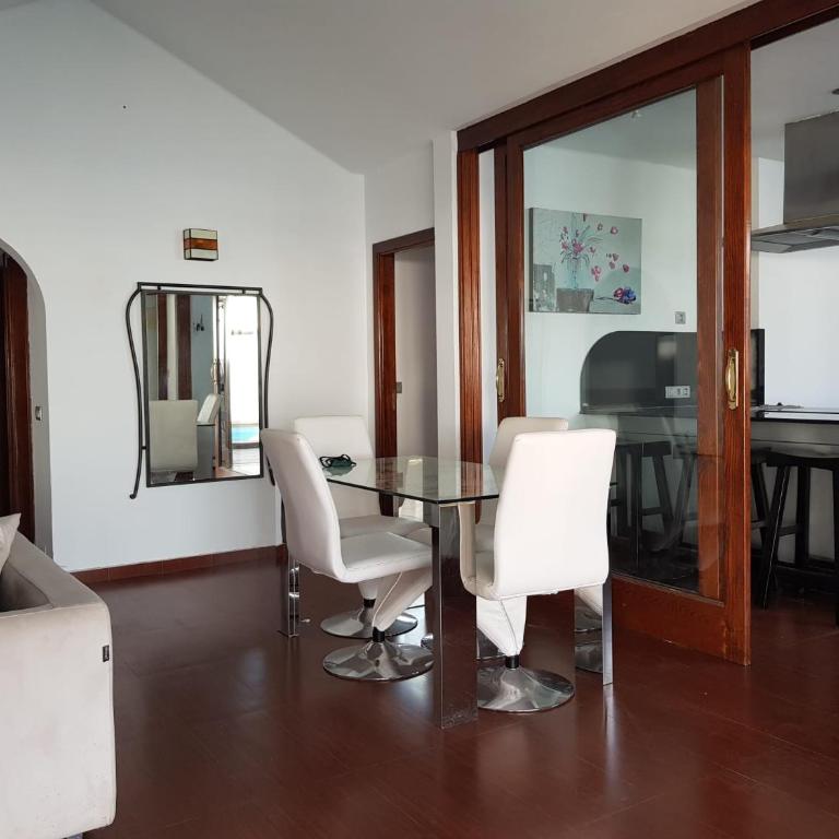 VILLA FENIX - Villa with Private Pool - 16