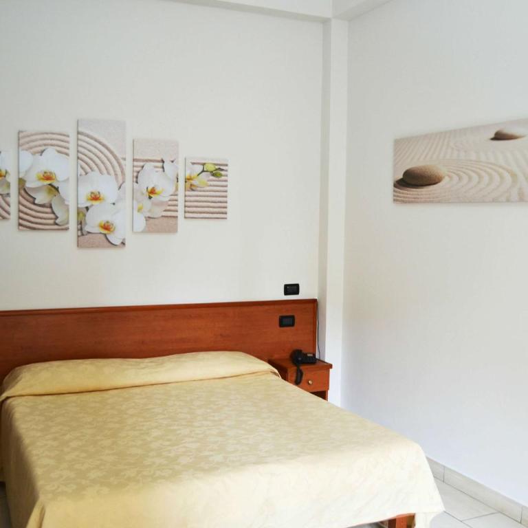 B&B Centrale Affittacamere - Camera Matrimoniale - 4