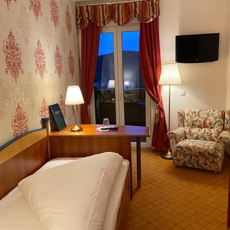 Hotel Kaiser Franz Josef - Einzelzimmer mit Balkon - 2