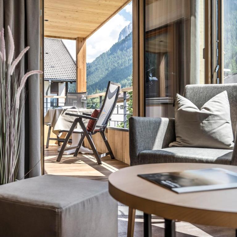 Residence Tombla - Appartamento con 2 Camere da Letto e Balcone - 7