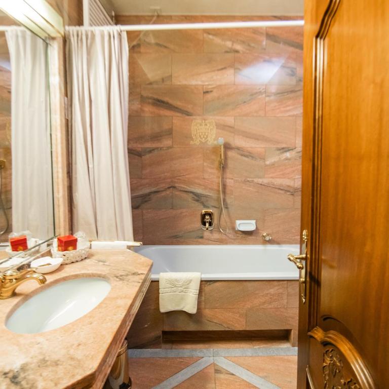 Hotel Palais Porcia - Standard Einzelzimmer - 5