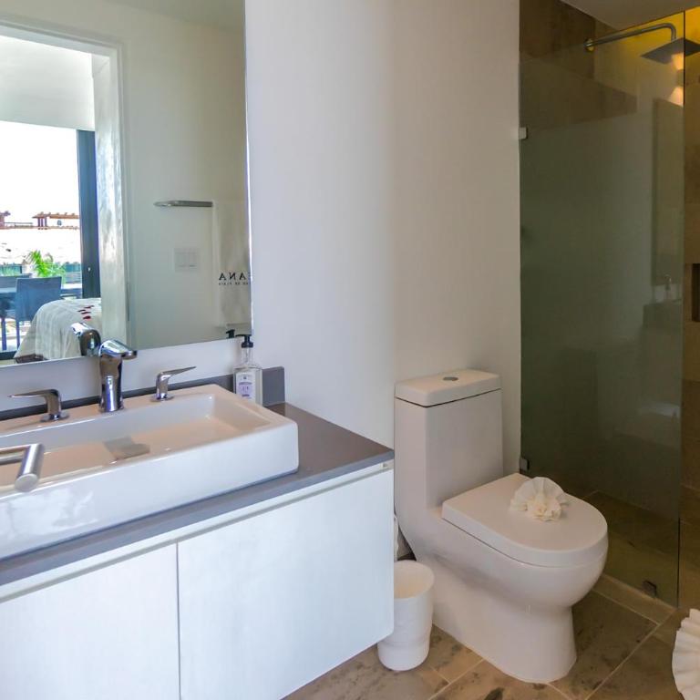 Contemporary Design Oceana 422 Playa del Carmen Condo - Two-Bedroom Apartment - 11
