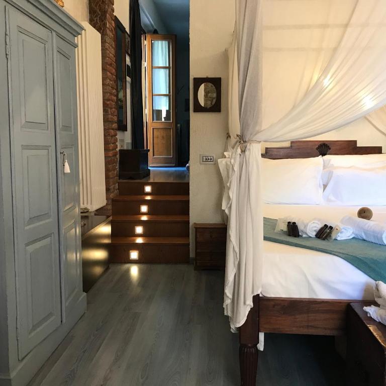Bellagio LAKESHORE HOUSE - One-Bedroom Apartment - 13