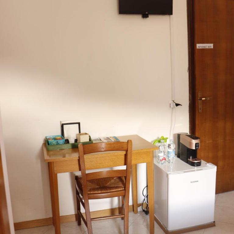 B&B Amico - Doppelzimmer mit Bergblick - 2