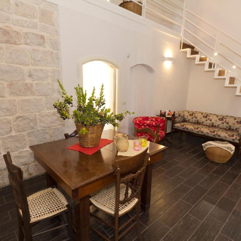 CASA GALO' - POOL & TENNIS-GELSO apartment - Deluxe Two-Bedroom Apartment with Garden View - 9