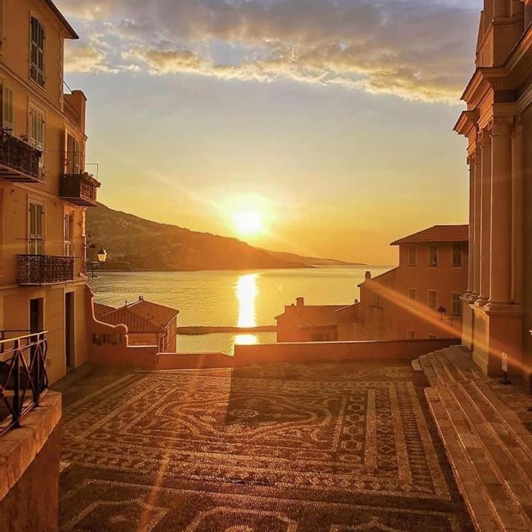 MONACO - MENTON - 4 PERSONS - HYPERCENTER - PARKING - CLIM - FULL RENOVATED - FAST WIFi - Appartement 1 Chambre - 84