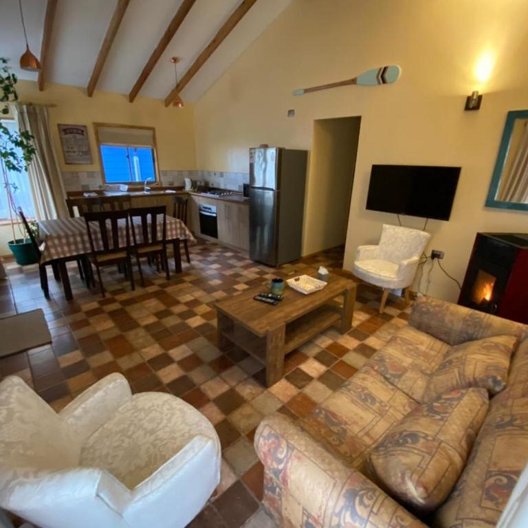 Cabañas Dahue - Three-Bedroom Apartment - 1