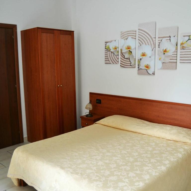 B&B Centrale Affittacamere - Camera Matrimoniale - 1