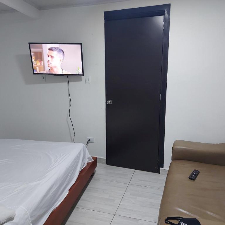 Apartaestudio5 sector Cable-Estadio - Apartamento de 1 dormitorio - 3
