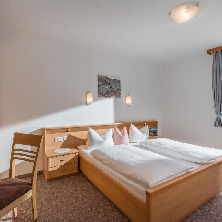 Landhaus Kröll - Apartment - 10