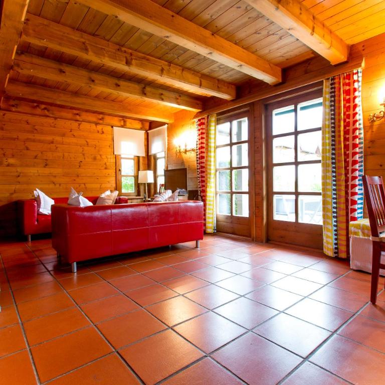 Hotel Stroblerhof - Chalet with Terrace - 2