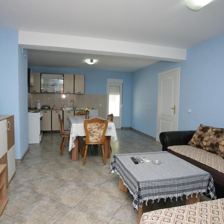 Apartments Cejovic - Apartman sa 1 Spavaćom Sobom - 3