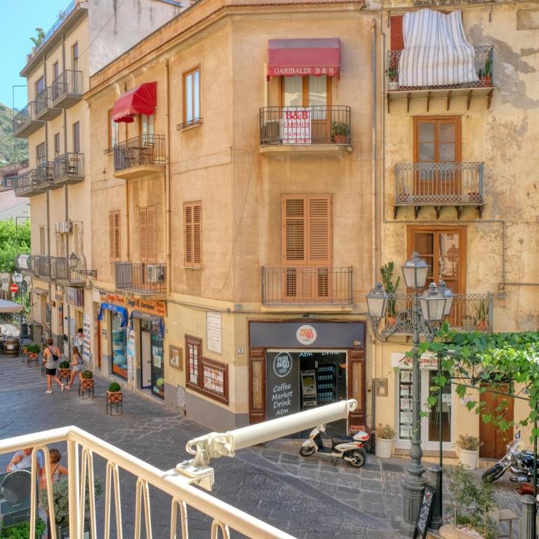 Porta di Terra 'luxury suite ' - Monolocale con Balcone - 13