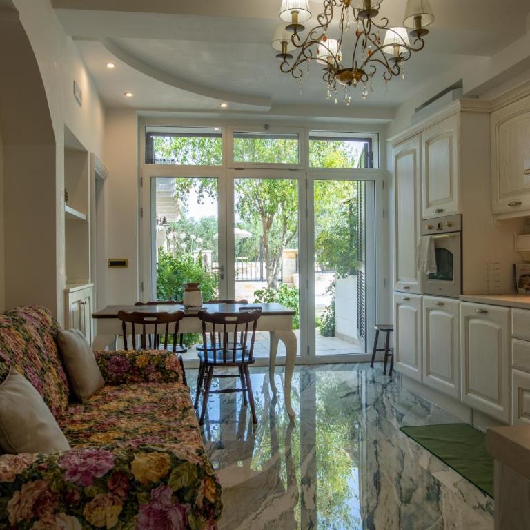 garden suite in Villa Mariella - Appartamento con 2 Camere da Letto - 6