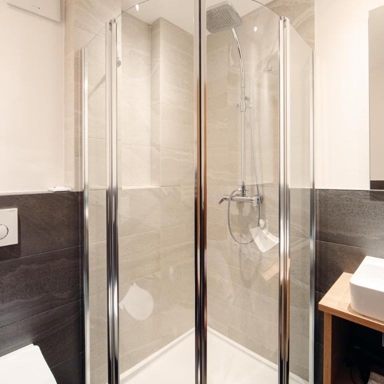 Hotel Ludwigshof & Luvina - Habitación Doble Confort con balcón - 1
