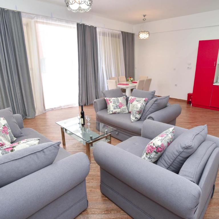 Victoria Center Apartments - Deluxe Apartment with Terrace and City View - 5