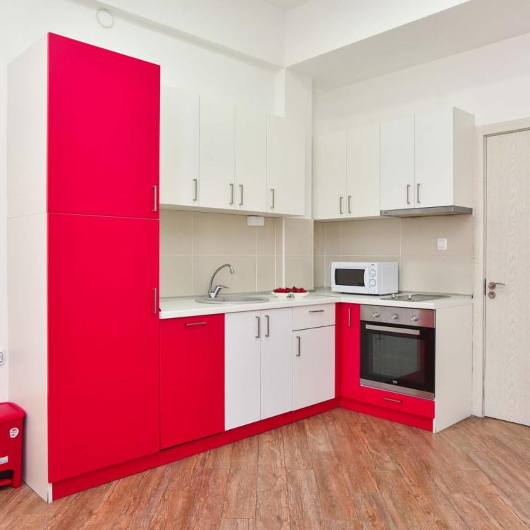 Victoria Center Apartments - Deluxe Apartment with Terrace and City View - 2