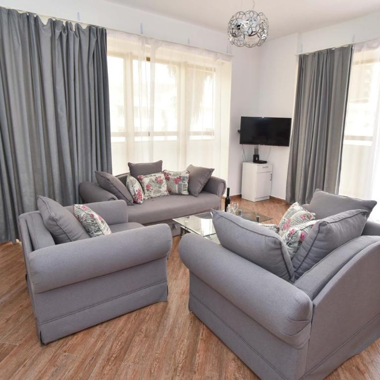 Victoria Center Apartments - Deluxe Apartment with Terrace and City View - 22