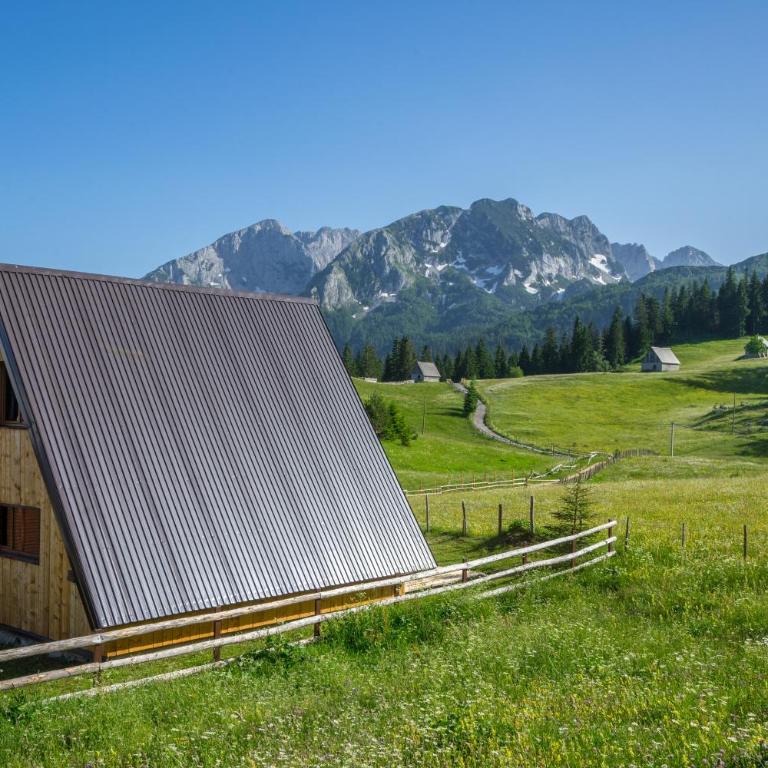 Chamois Apartments Durmitor - Two-Bedroom Chalet - 16