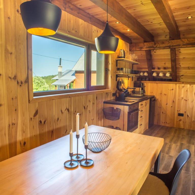 Chamois Apartments Durmitor - Two-Bedroom Chalet - 20