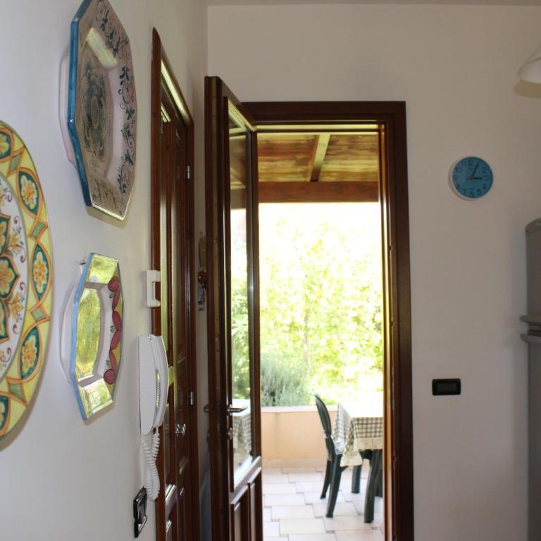 Casa Vacanze Libeccio - Villetta con giardino e piscina condominiale - Casa Vacanze - 12