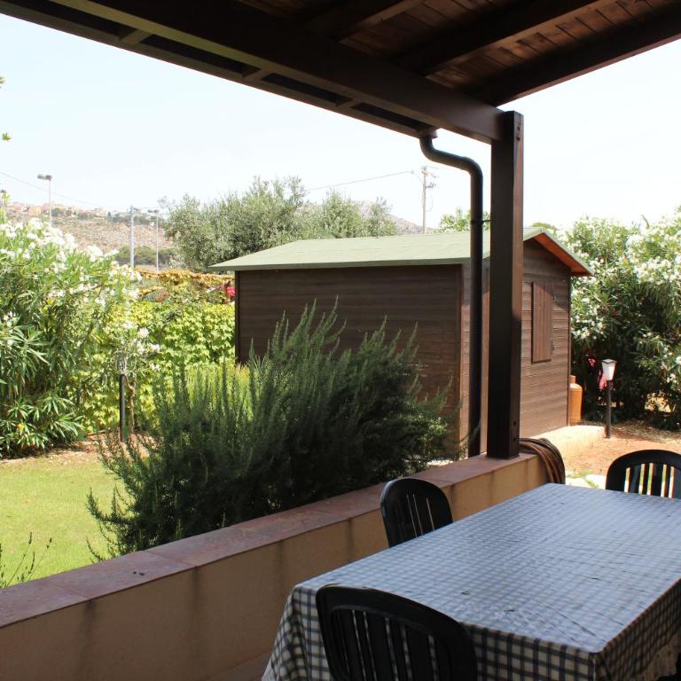 Casa Vacanze Libeccio - Villetta con giardino e piscina condominiale - Casa Vacanze - 26