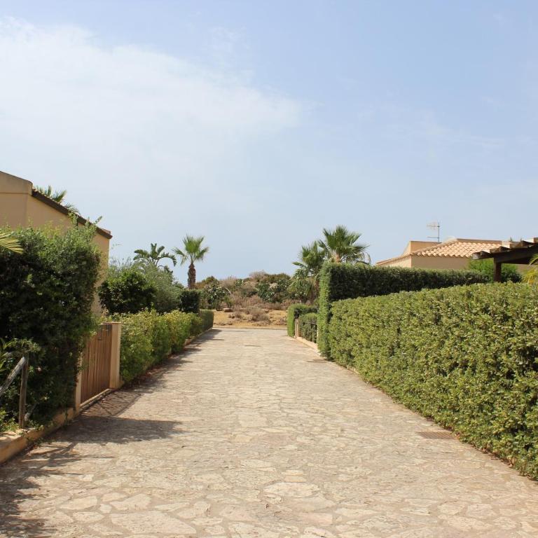 Casa Vacanze Libeccio - Villetta con giardino e piscina condominiale - Casa Vacanze - 29
