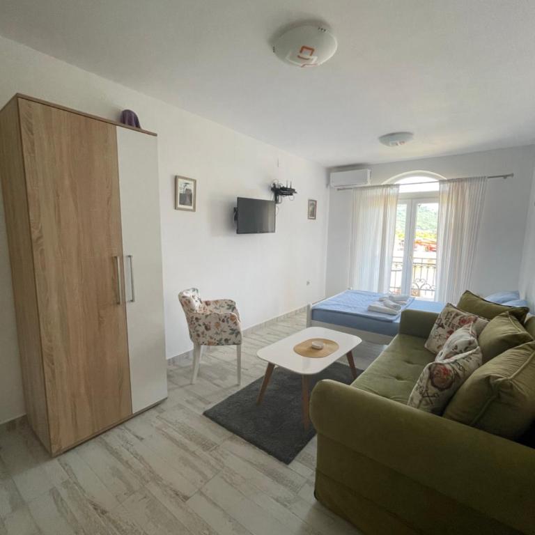 Luna Apartments - Studio sa Balkonom - 11