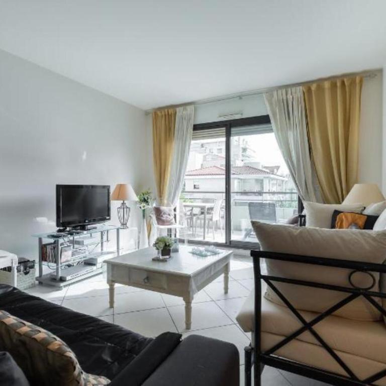 Cannes centre 2mins from beach stunning 3-Bed Apt - Apartamento - 14