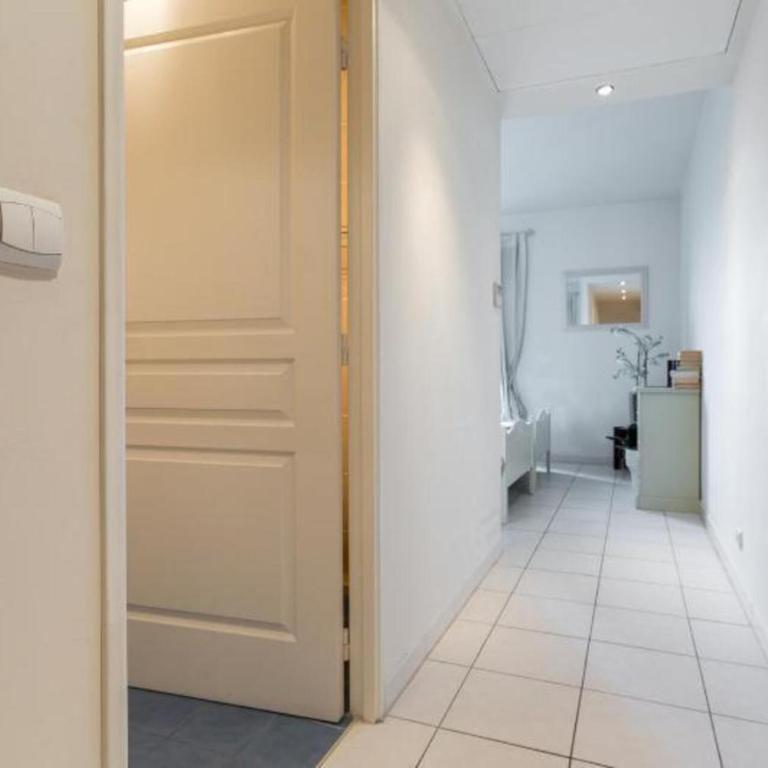 Cannes centre 2mins from beach stunning 3-Bed Apt - Apartamento - 15