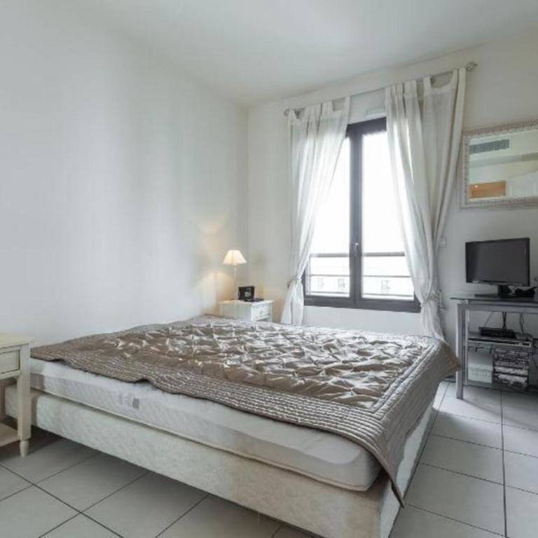 Cannes centre 2mins from beach stunning 3-Bed Apt - Apartamento - 24